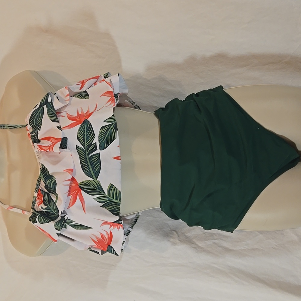 Heat Move Retro Flounce High Waisted Bikini size L